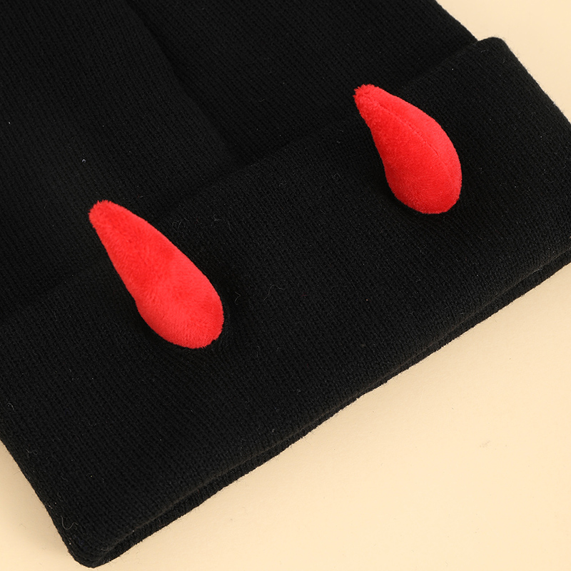 European And American Cross-border Hip-hop Little Devil Beanie With Horn Shape, Knitted, Suitable For All Occasions, Trendy And Funny, Without A Brim photo 4