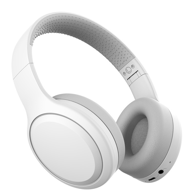 Over-ear Bluetooth Headphones With A Subwoofer photo 4