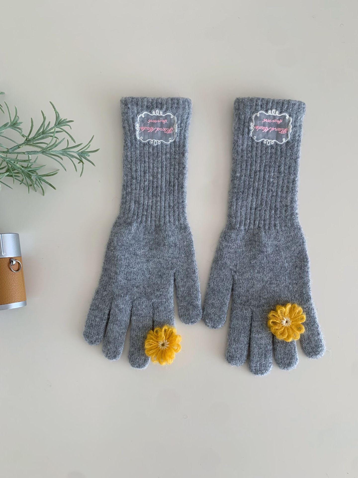 Women's Winter Lace Flower Knitted Gloves photo 3