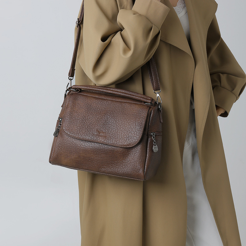 Women's Casual And Stylish Single-shoulder Crossbody Bag photo 5