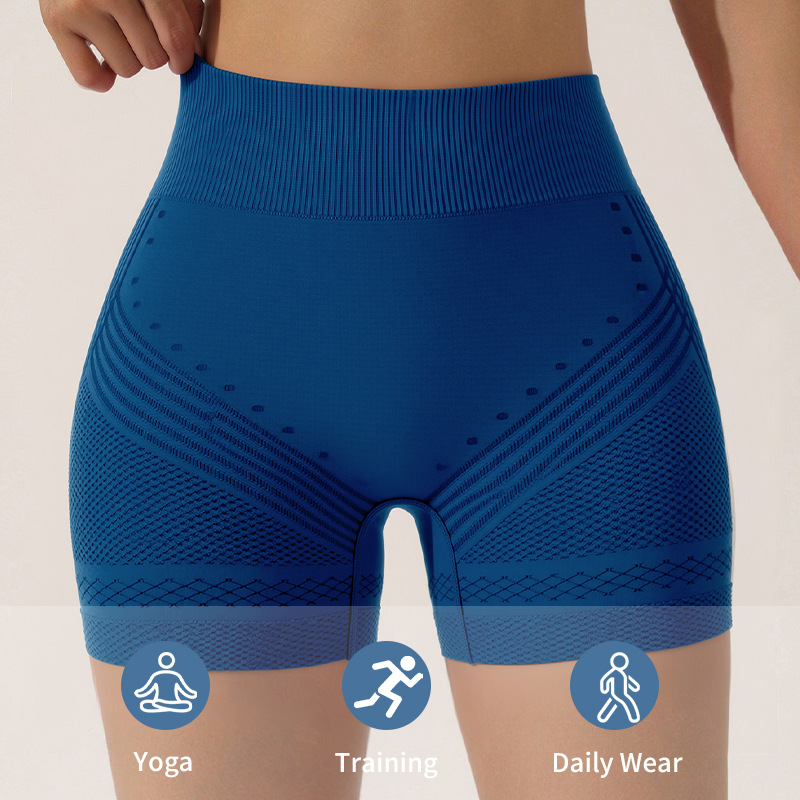 Fitness And Body-shaping Three-quarter Shorts photo 6