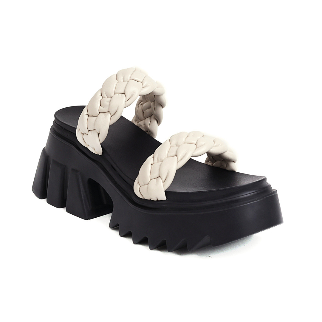 Women's Versatile Woven Platform Large-size Sandals photo 6