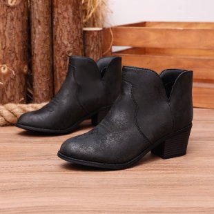 Retro-style Export Bestseller Embroidered Low-top Boots photo 3