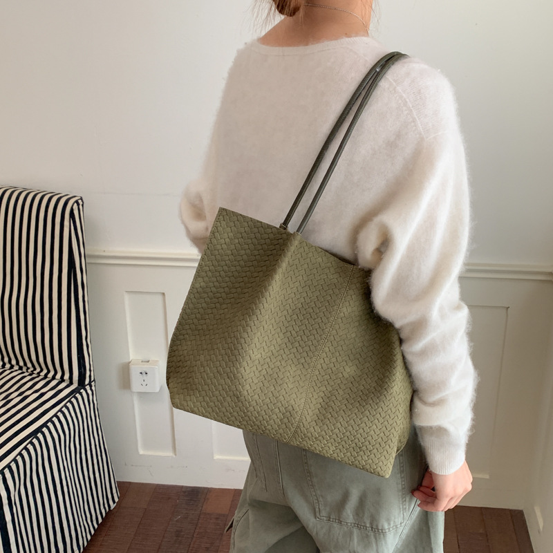 Commuter Vintage Large-capacity Underarm Bag New Casual Style photo 5