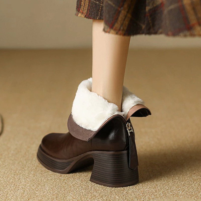 Women's Chunky-heeled Platform Ankle Boots photo 3