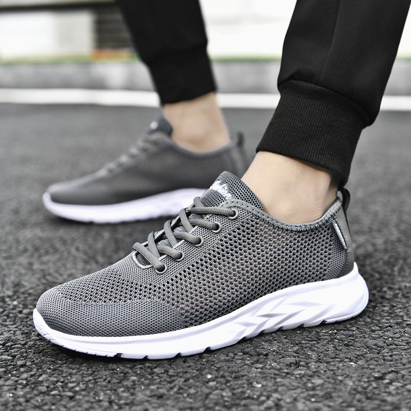 Mesh Breathable Casual Shoes For Men Lightweight And Non-slip photo 2