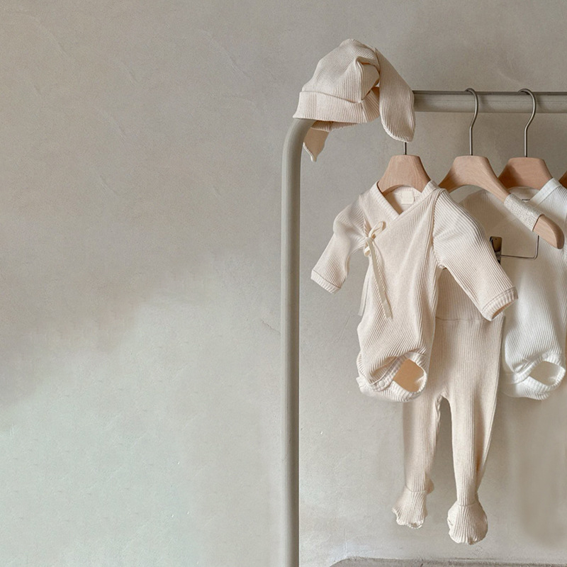 Newborn Clothes Romper Rabbit Ear Hat Set photo 2