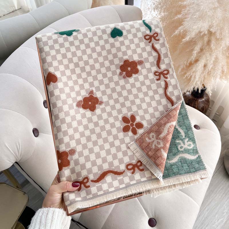 Women's Double-Sided Jacquard Bow-Knot AutumnWinter Floral ShawlScarf photo 5