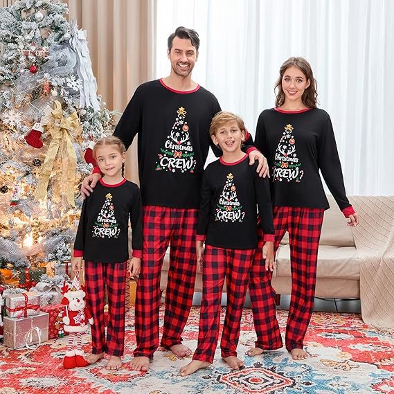 Printed Christmas Parent-Child Pajama Set photo 3