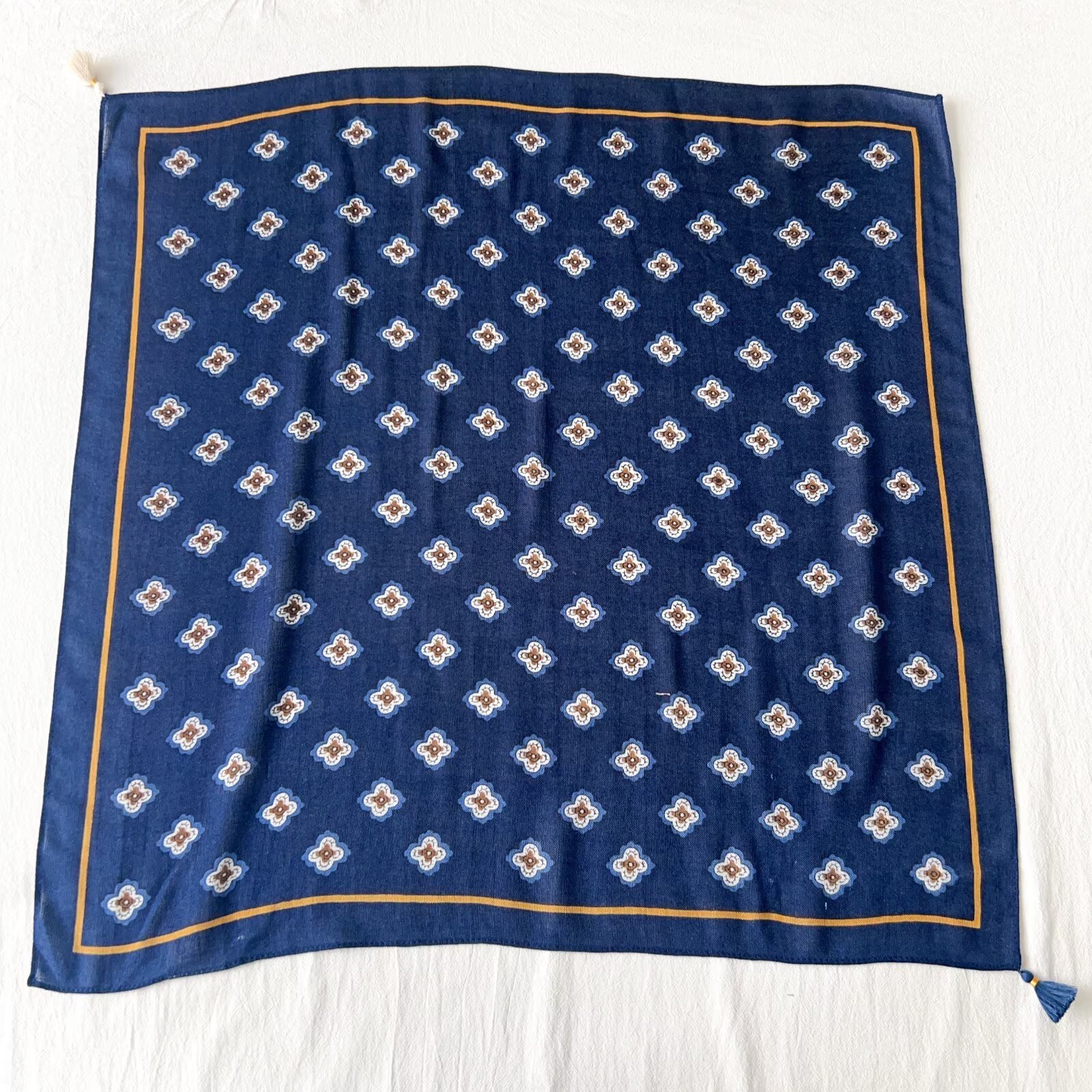 Vintage Geometric Small Flower Tassel Womens Scarf photo 6