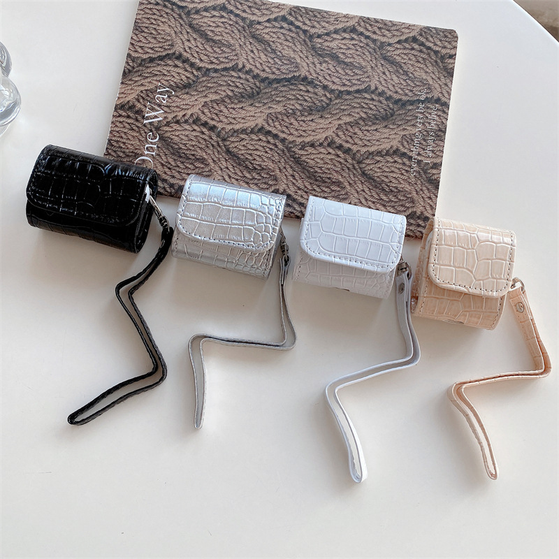 Crocodile-pattern Case For Apple AirPods 2 3 And Pro 24 Generations photo 2