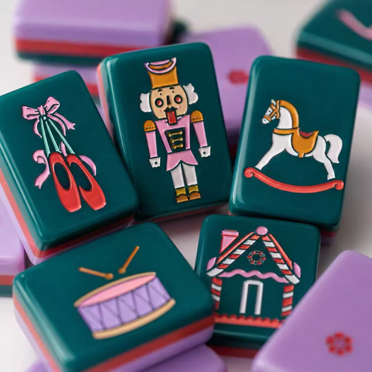 Laser Engraved Acrylic Mahjong Set Party Game photo 5