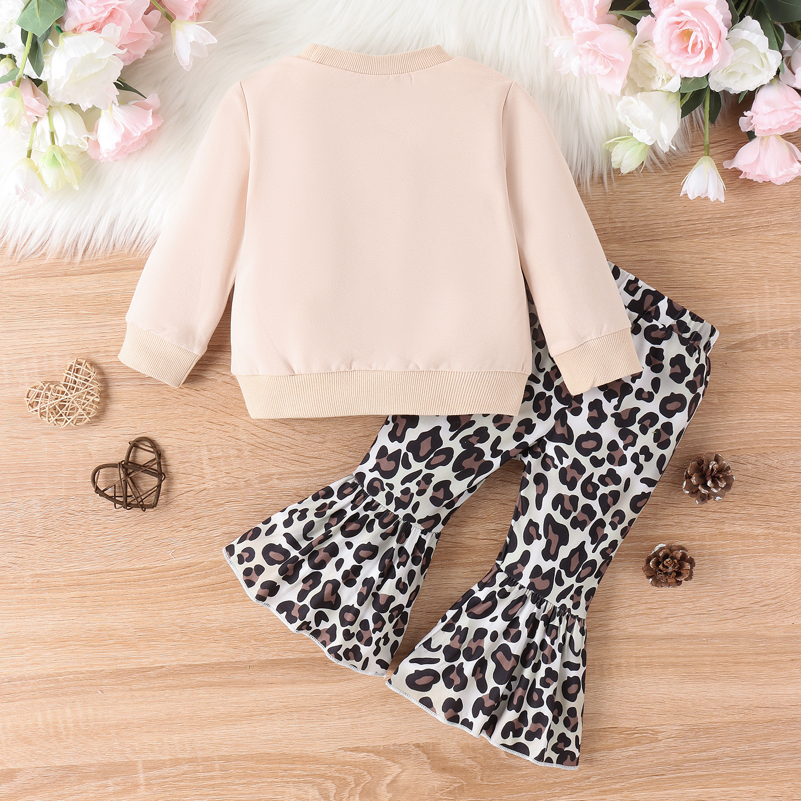Parent-child Clothes Suit Clothes Girls' Sweater Top Leopard Print Bell-bottom Pants photo 7