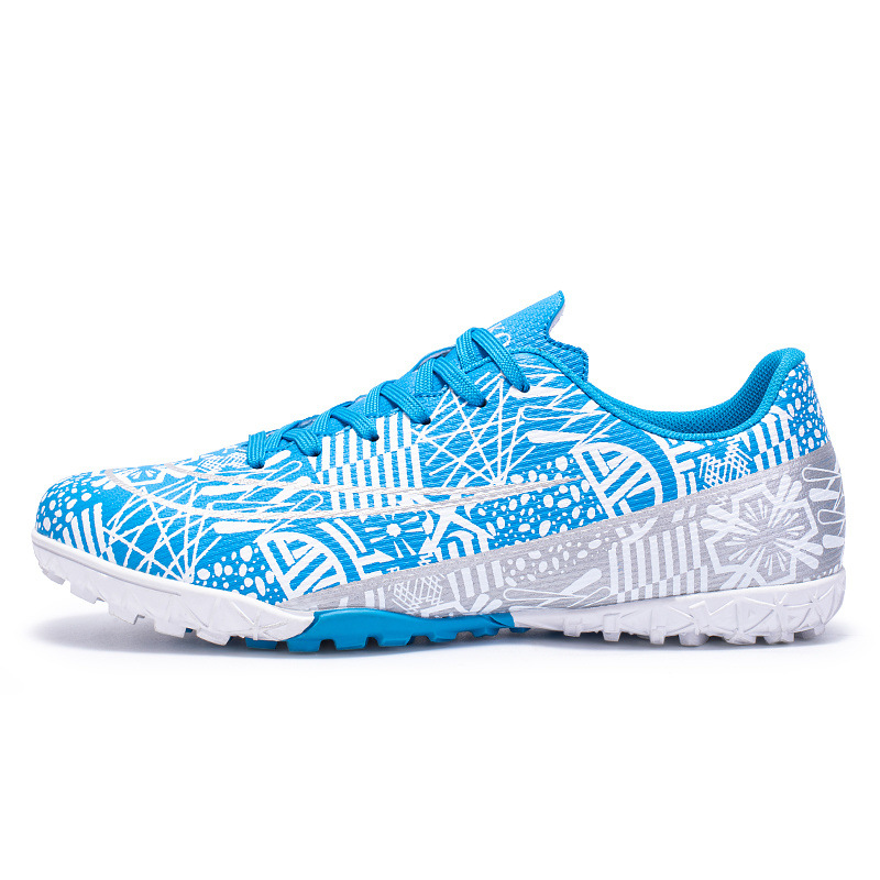 Studded And Molded Soccer Cleats For Boys And Girls photo 3