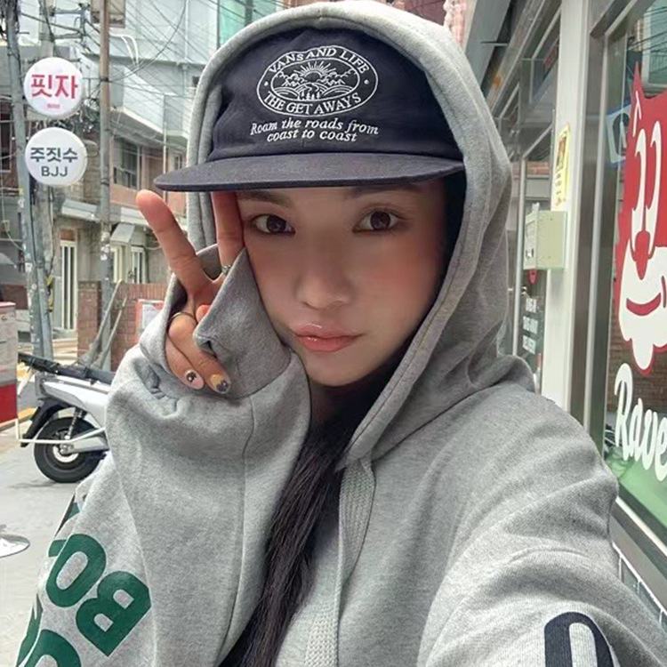 Korean Niche Letter Embroidery Simple Solid-color Vintage Street-style Baseball Cap photo 6