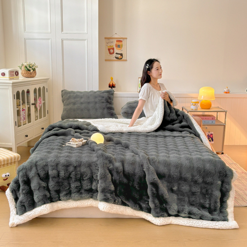 Bubble Double-layer Blanket Thickened For Warmth photo 1