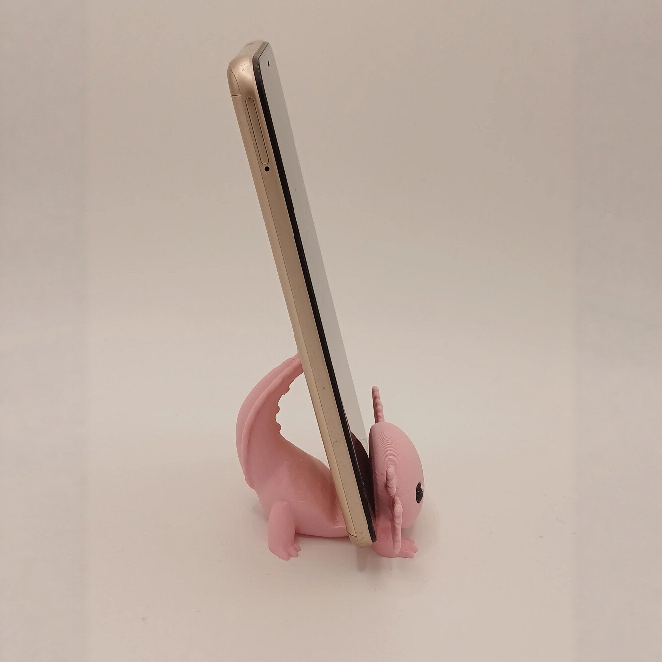 3D-printed Desktop Ornament Phone Holder photo 4