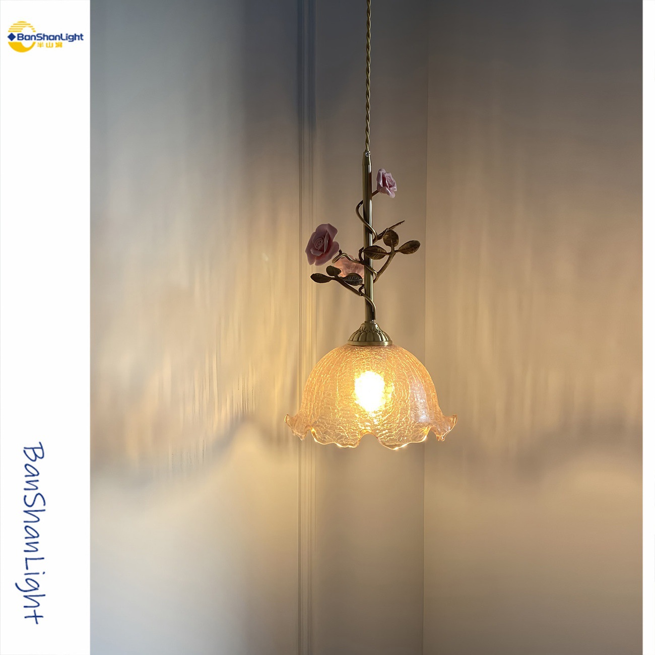 Rose-flower Ambiance Bedside Pendant Lamp photo 5