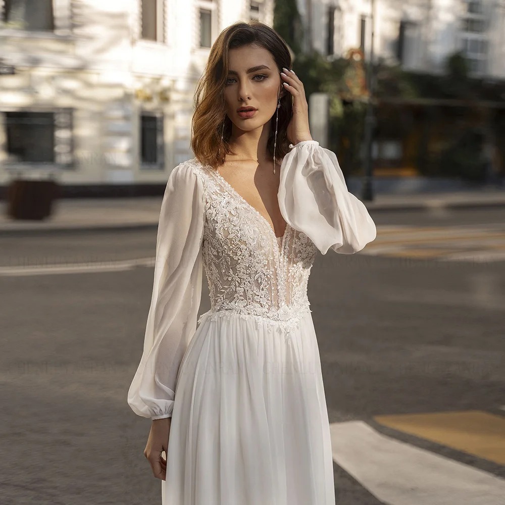 French-style V-neck Long-sleeved Lace Light Wedding Dress photo 5