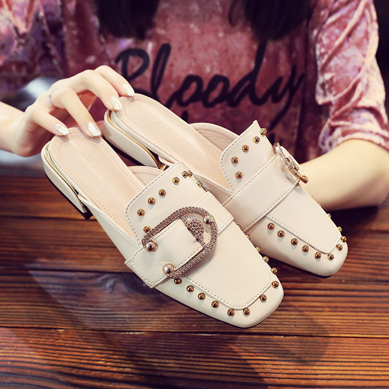 Fashionable Chunky-heel Sandals For Outdoor Wear photo 3