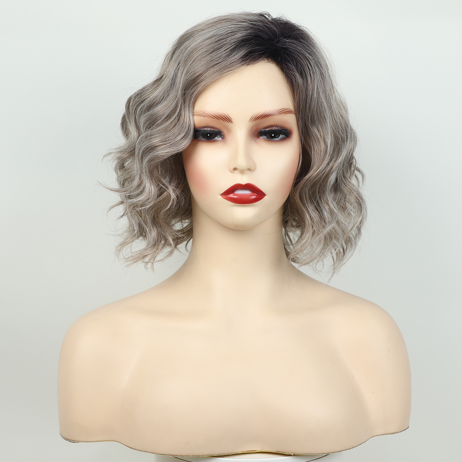 Womens Dyed Mid-length Curly Hair photo 4