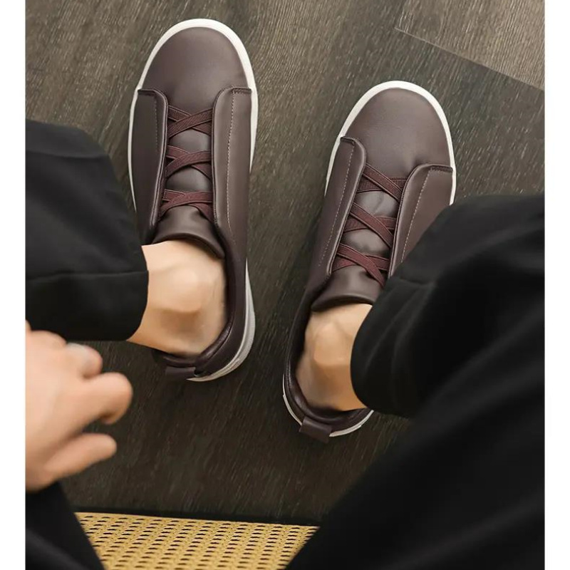 New Men's Casual Slip-on Sneakers photo 3