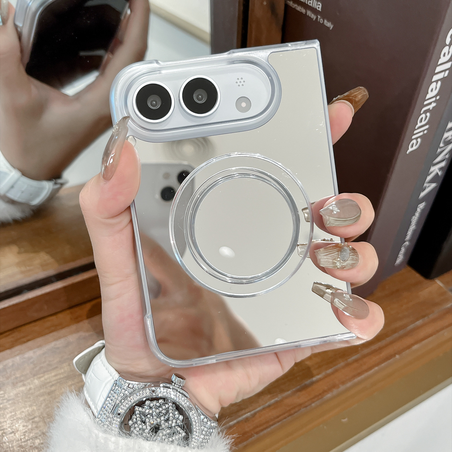 Personalized Minimalist Heart-shaped Mirrored Folding Protective Case photo 6