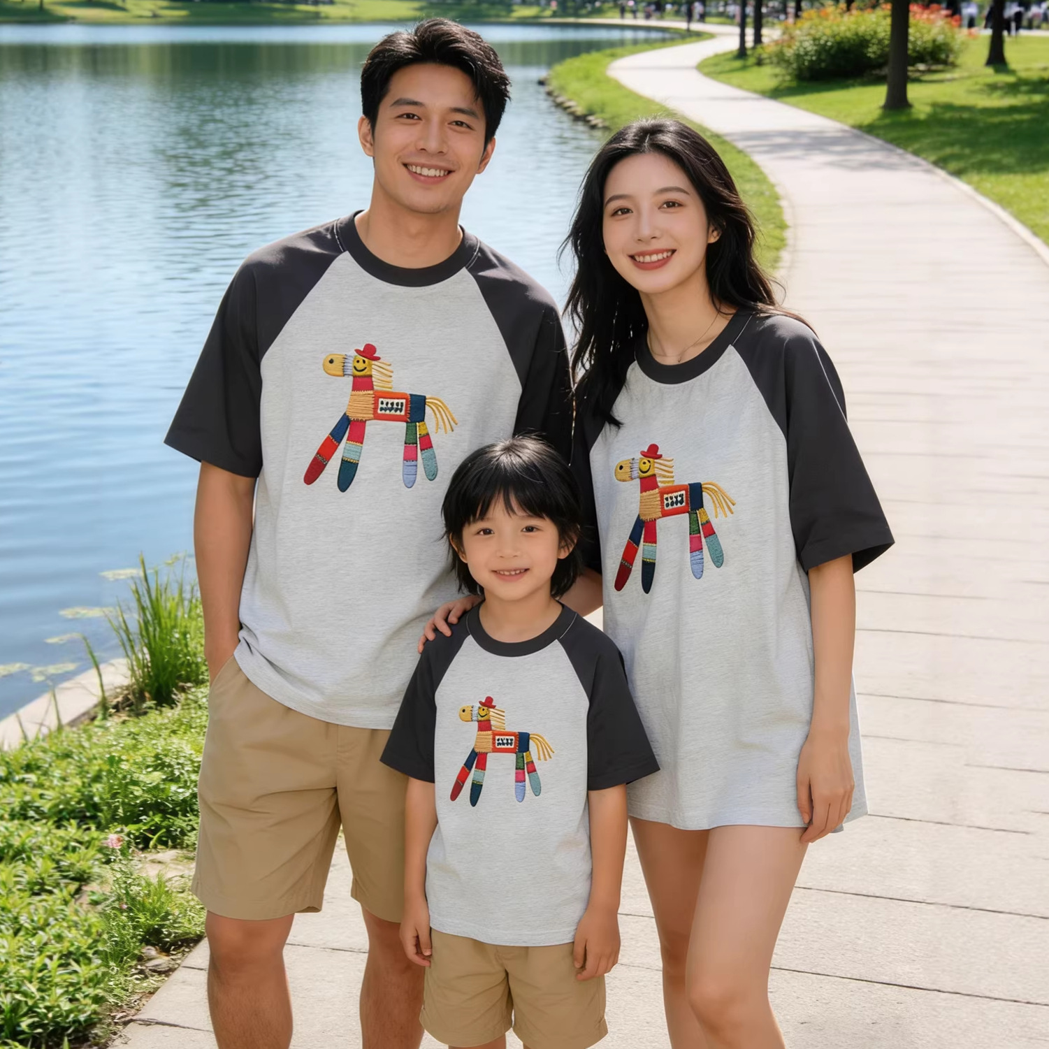 Fashionable Color-Block Cartoon Trendy Loose-Fit Plus-Size T-Shirt Set photo 6