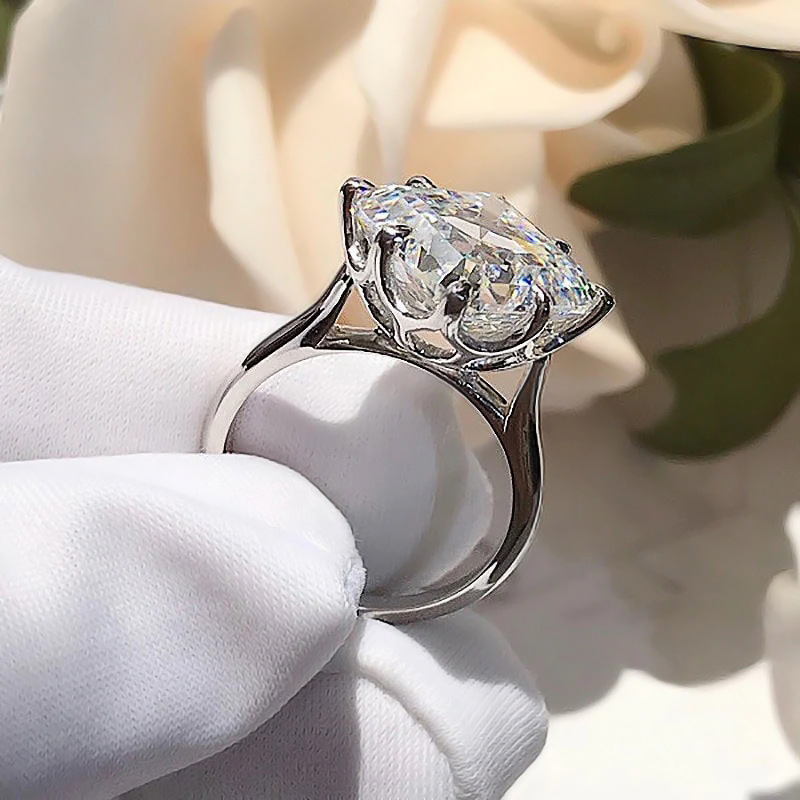 Square Zircon Ring For Women photo 3