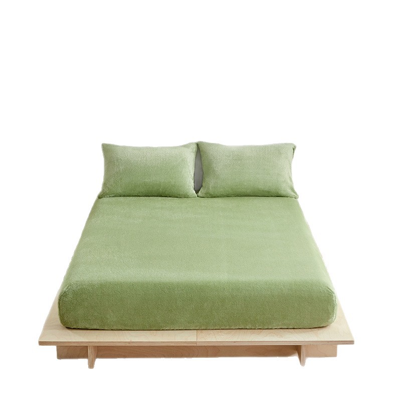 Warm Milk Velvet Fitted Sheet Three-piece Set photo 2