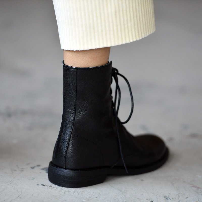 Womens Round-toe Thick-soled Ankle Boots In Washed Pebble-grain Leather photo 2
