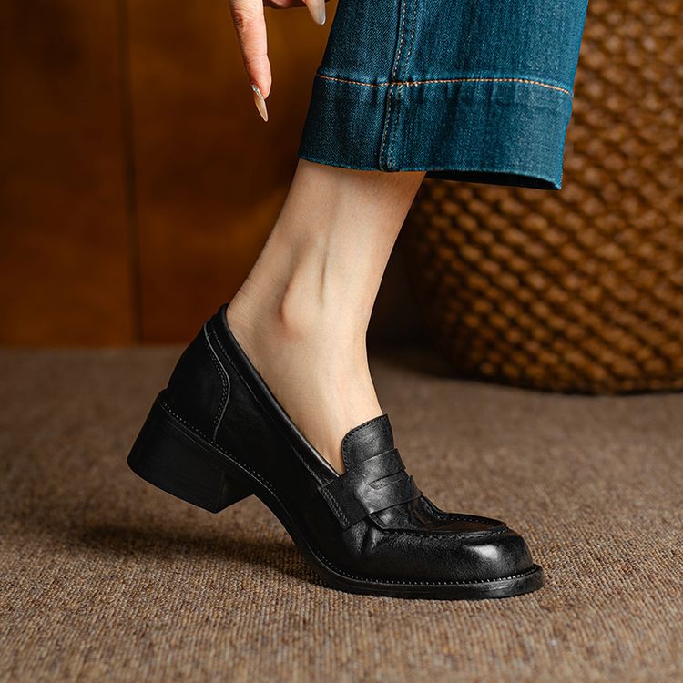 Deep Round-toe Chunky-heel Leather Slip-on Loafers For Women photo 5