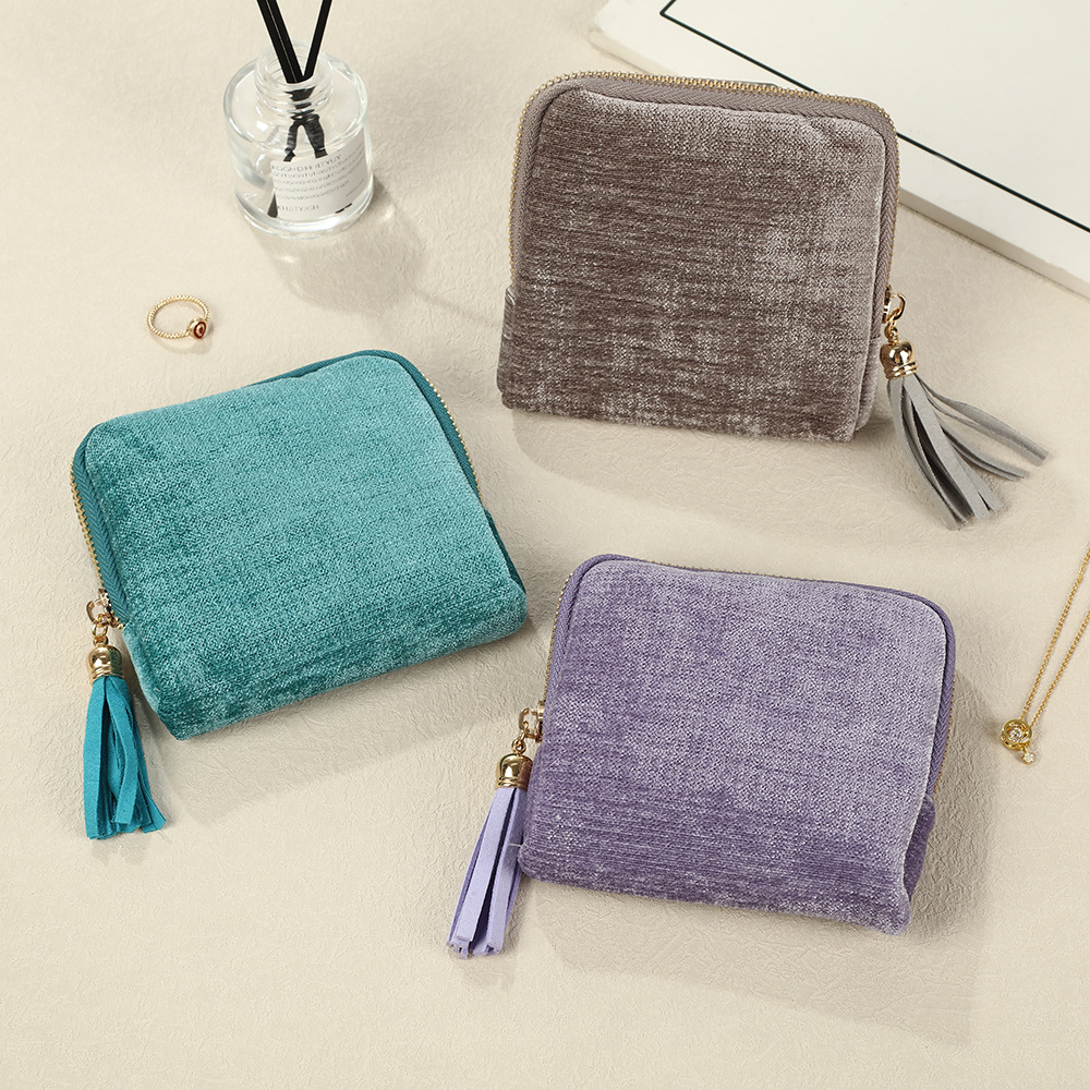 Portable Jewelry Cards And Badge Storage Bag photo 1