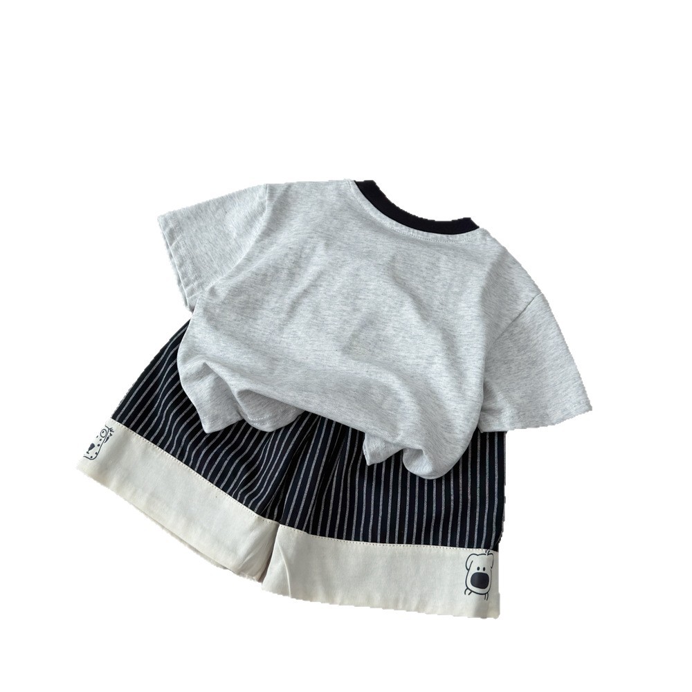 Fashionable Cartoon Short-sleeve Top And Shorts Set photo 5
