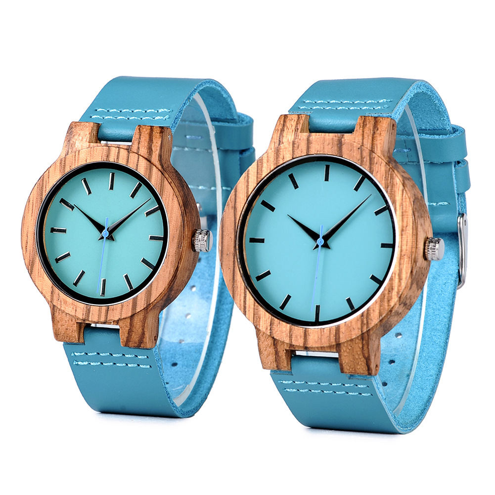 Simple Wooden Watch As A Birthday Gift For Students photo 4