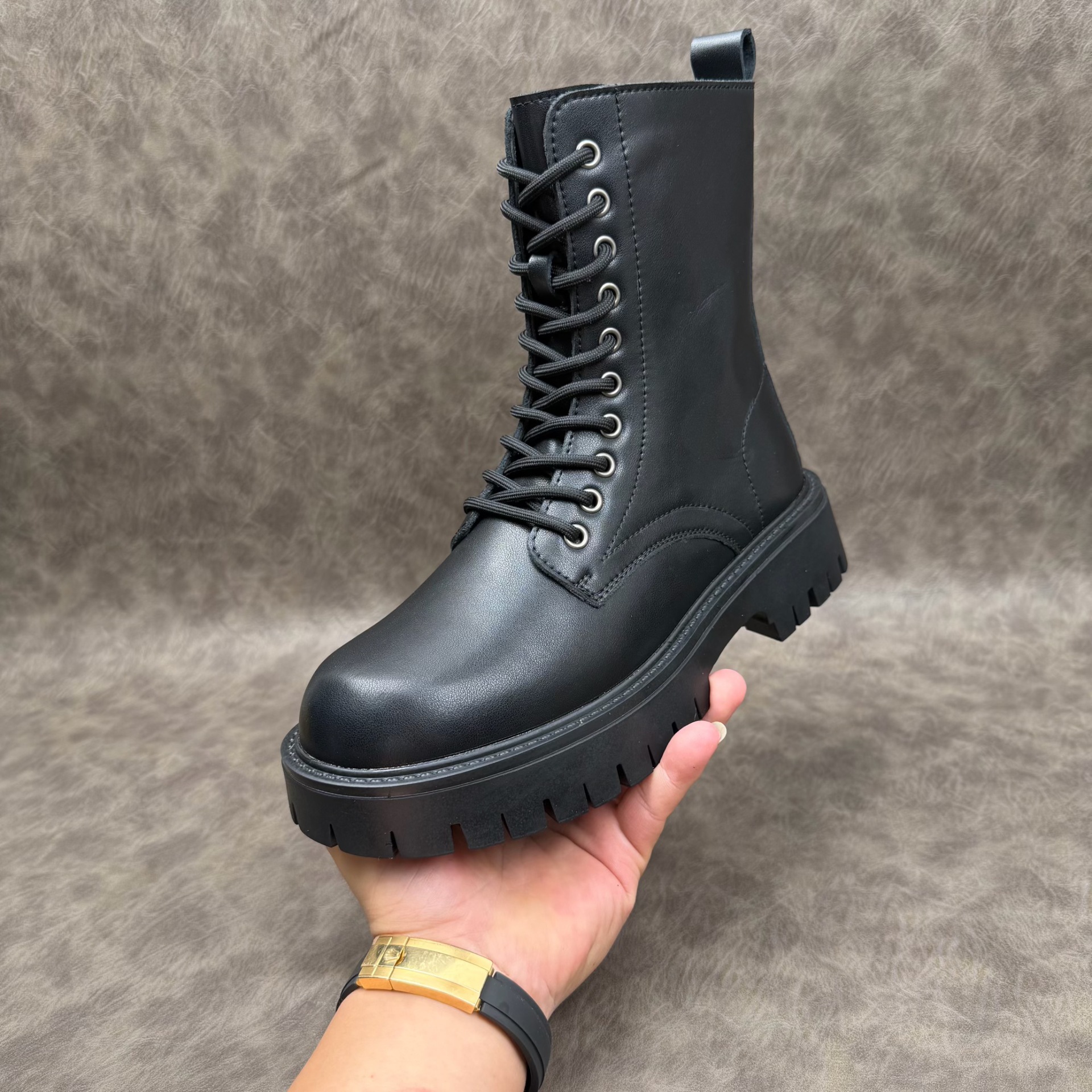 Men's Warm Thick-soled Leather Boots photo 3