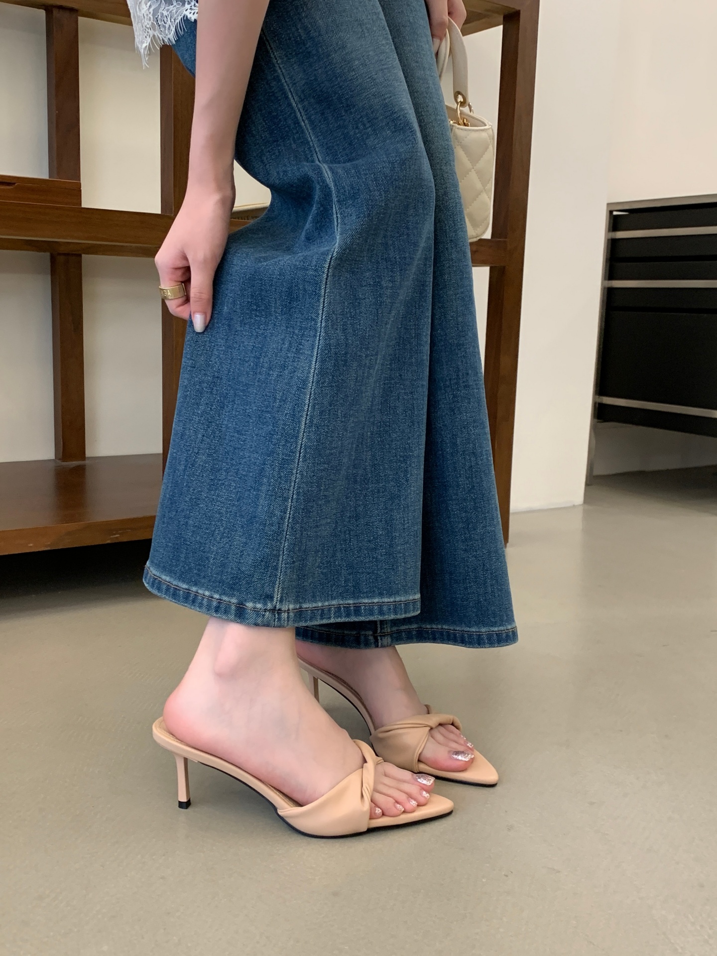 Korean-style Stiletto-heel Pointed Non-slip Sandals photo 7