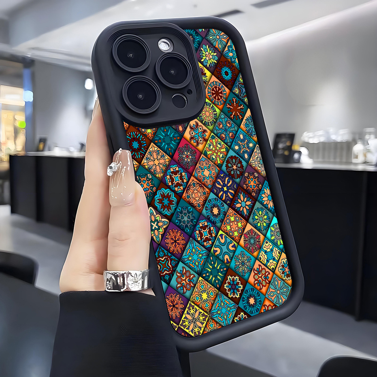 Exotic Emery Ladder Eye Phone Case photo 3