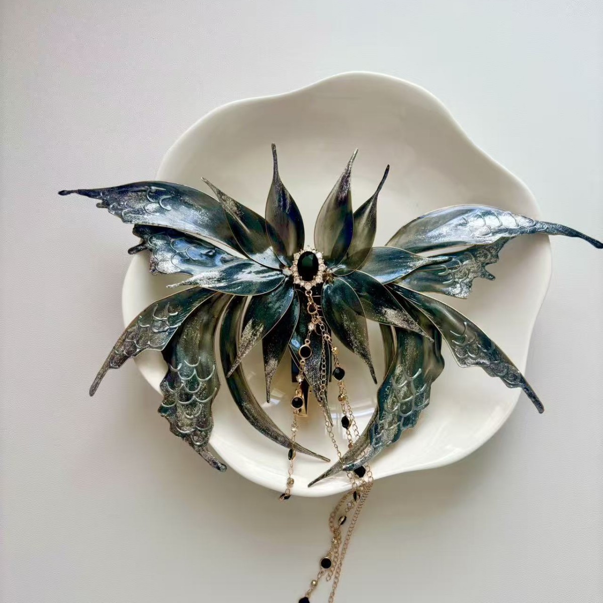 New Electric Butterfly-wing Hair Clipmermaid Style photo 5