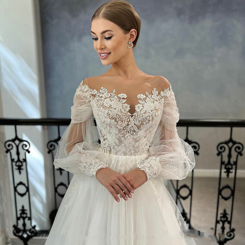 One-shoulder Long-sleeved Waist-cinching Figure-flattering Ball Gown Bridal Wedding Dress photo 5