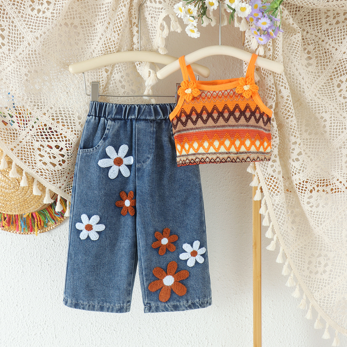 Vest And Blue Trousers Childrens Two-piece Set photo 1