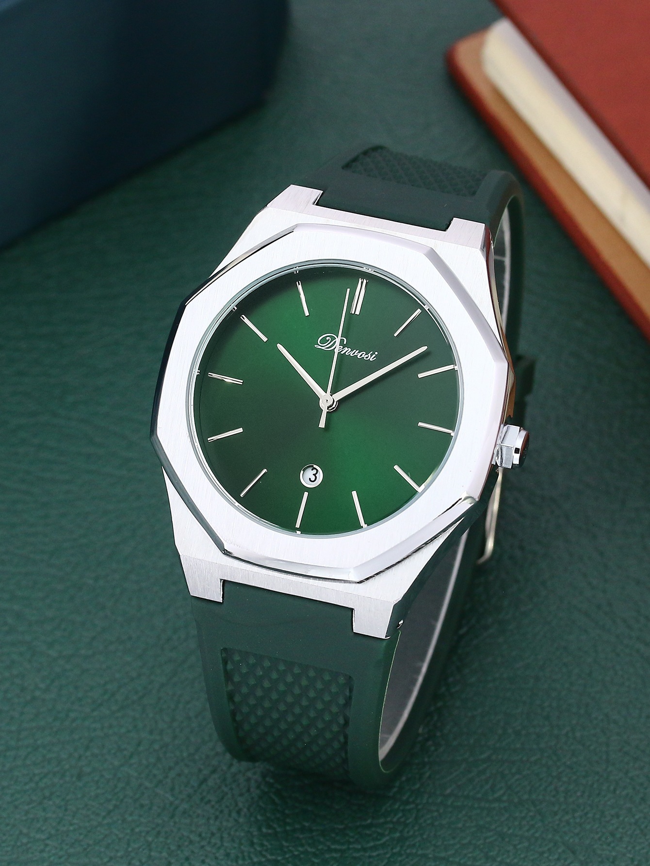 Elegant And Minimalist Waterproof Quartz Watch For Men photo 8
