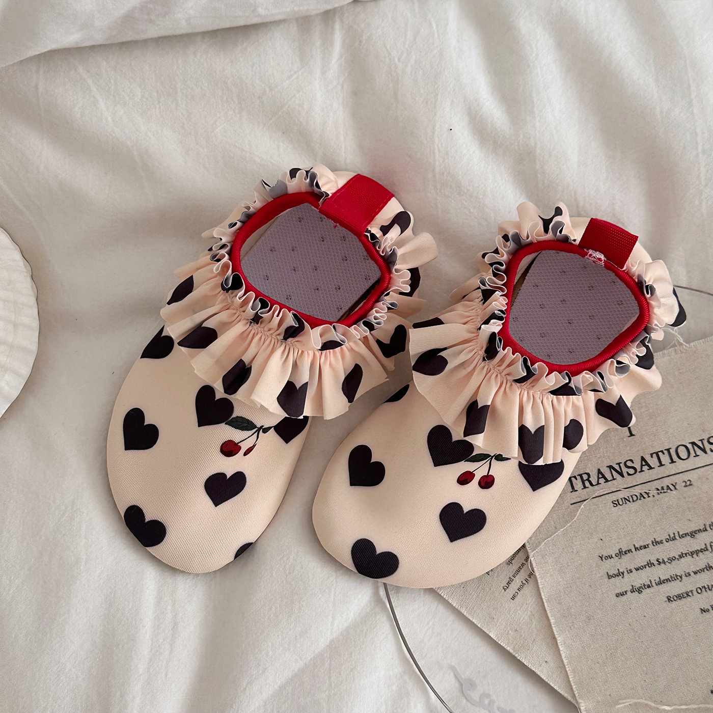 New Childrens Beach Shoes Non-slip For Water Parks photo 6
