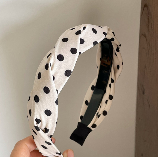 Sweet, Edgy, And Stylish Polka-dot Black-and-white Chiffon Headband photo 3