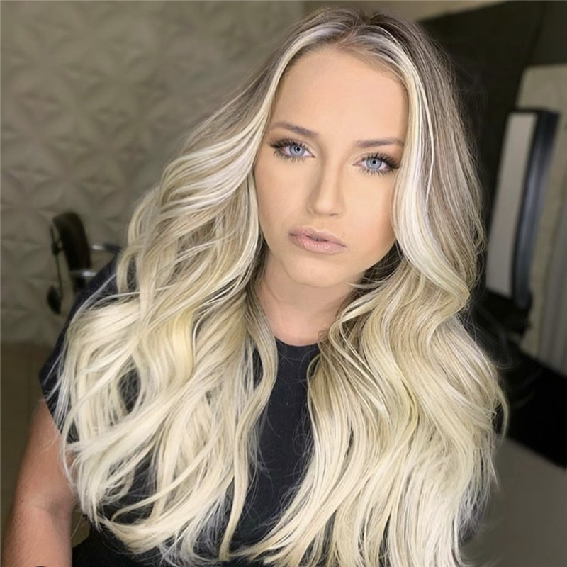 Big-wave Voluminous Synthetic Wig In Platinum Blonde photo 5