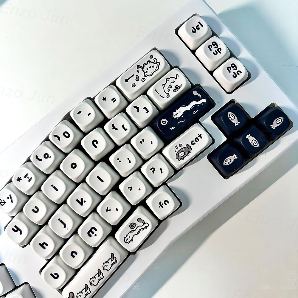 Kitten's Fantasy Key Cap MOA Height Flat Chest Height Black And White Cat Cute Key Cap In Stock photo 2