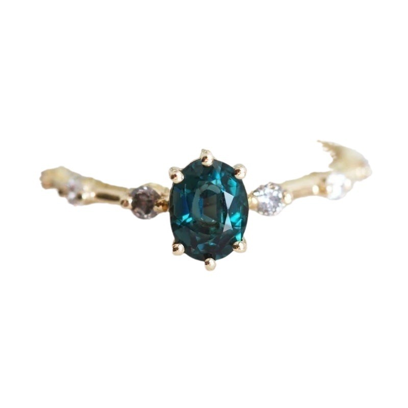 Gold-plated Ring With Emerald Inlay photo 3