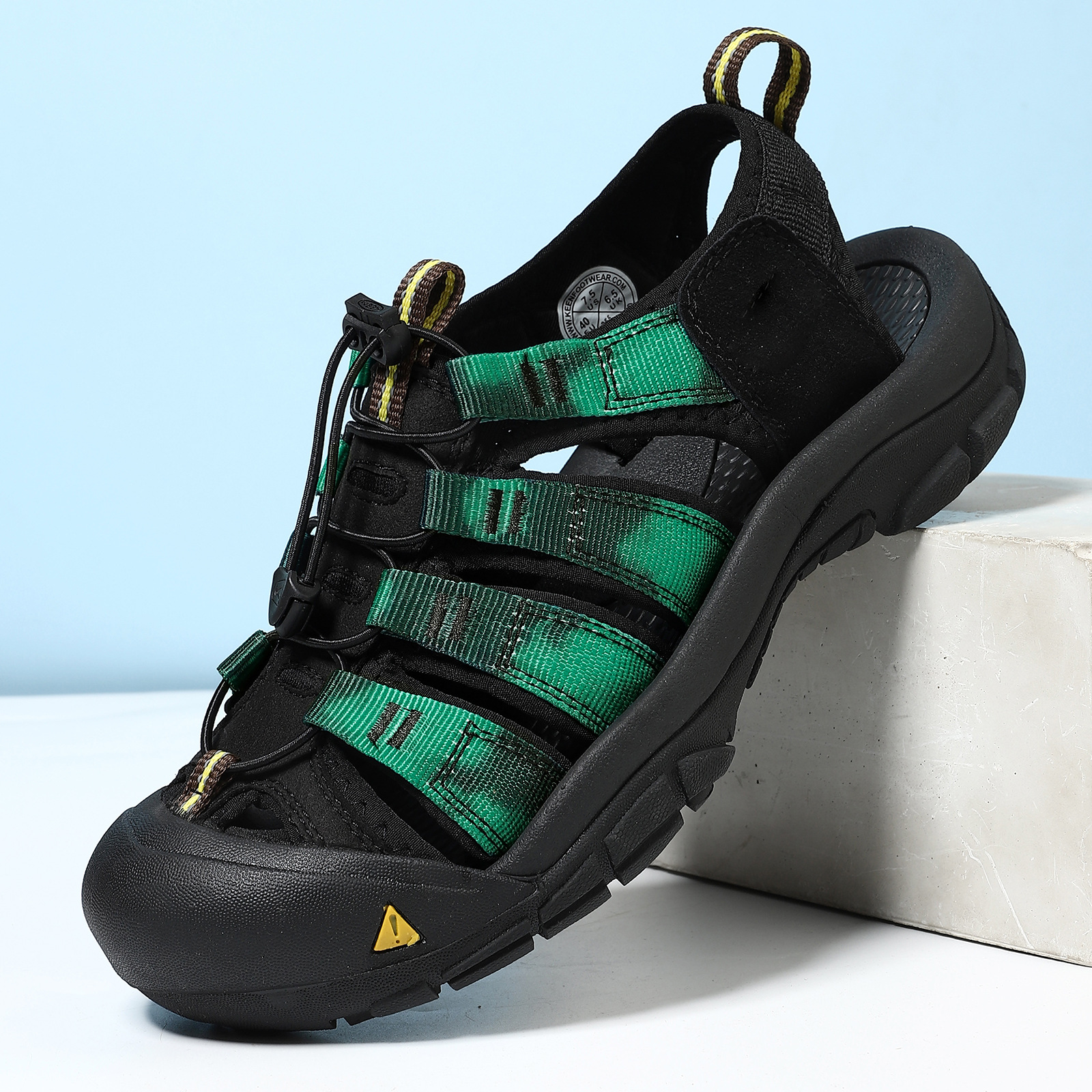 Men's Beach Outdoor Casual Shoes photo 3