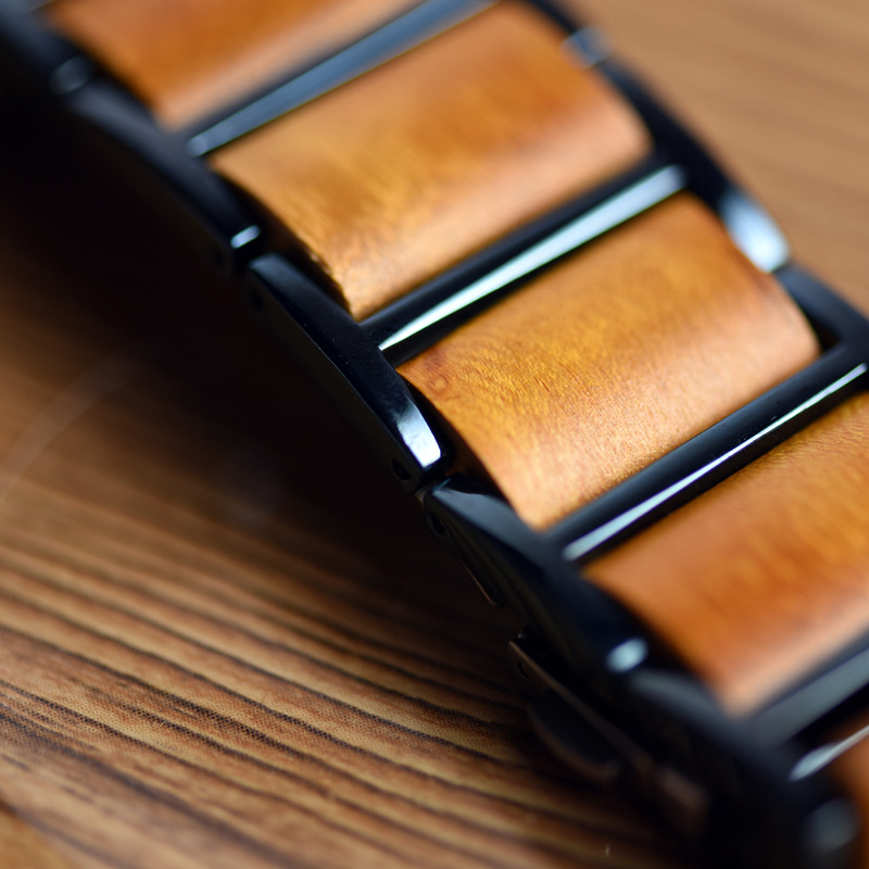 Minimalist-style Classic Wooden Analog Quartz Watch photo 5