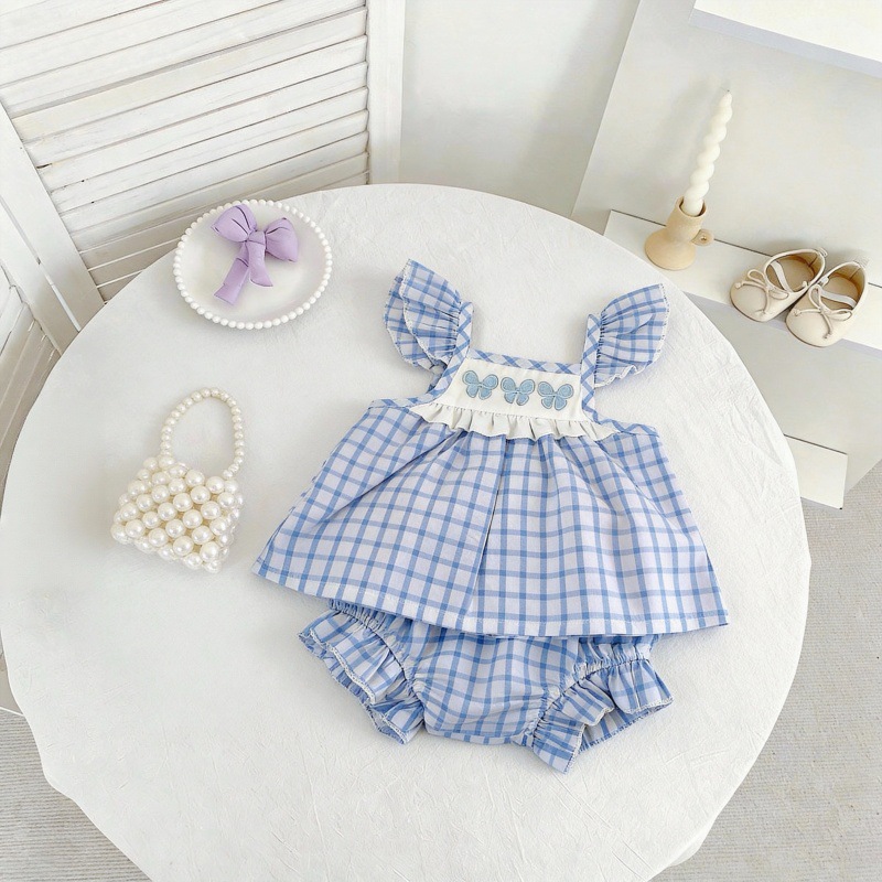 Lotus-leaf-sleeve Camisole Floral Shorts photo 4
